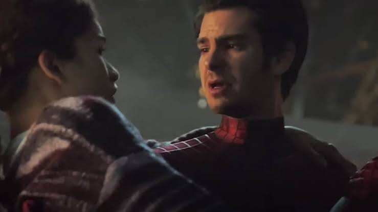 Andrew Garfield's Spider-Man saves Zendaya's MJ in No Way Home