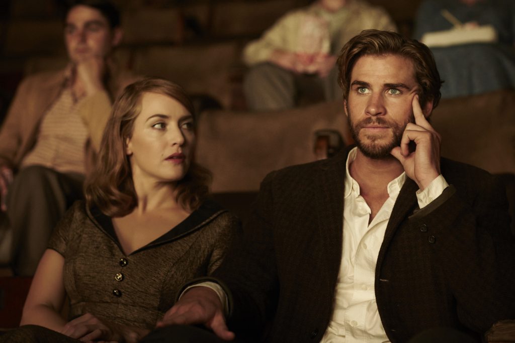 Kate Winslet and Liam Hemsworth