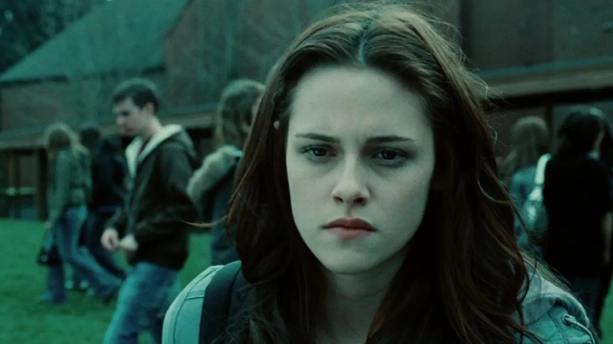 Lawrence was afraid after witnessing Kristen Stewart's fame after Twilight