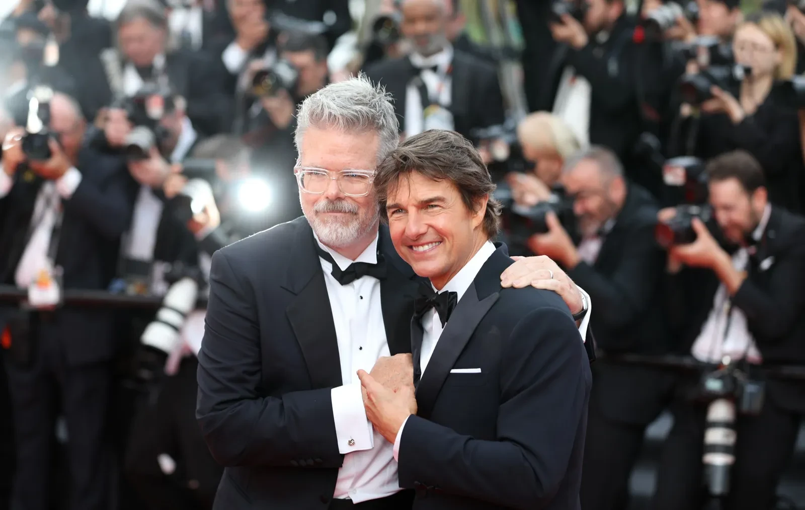 Christopher McQuarrie and Tom Cruise