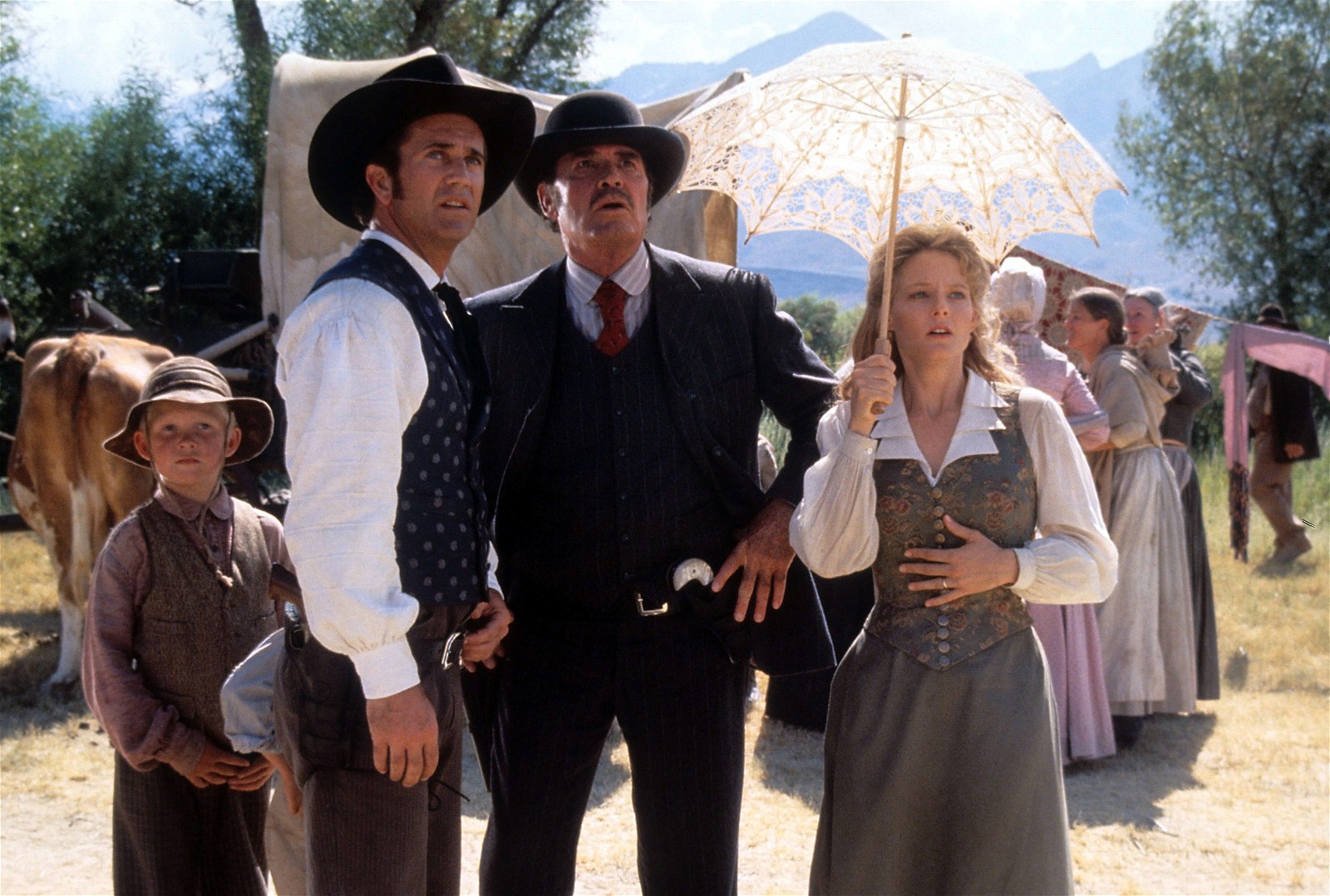 Mel Gibson and Jodie Foster in Maverick (1994)
