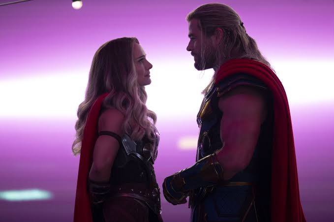 Chris Hemsworth and Natalie Portman in Thor: Love and Thunder