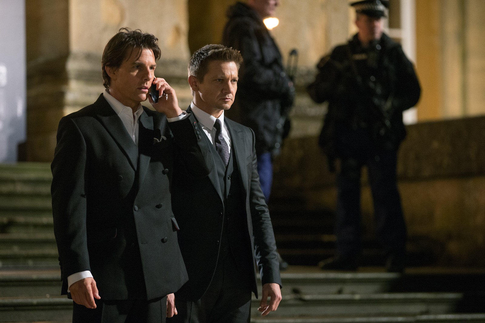 Tom Cruise and Jeremy Renner as Ethan Hunt and William Brandt in Mission: Impossible 4