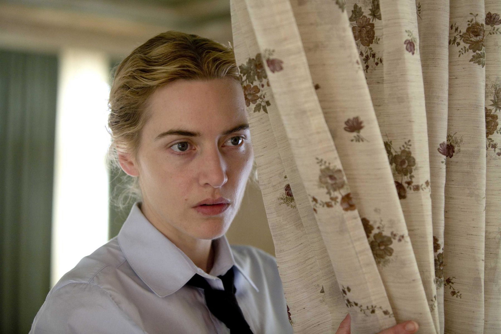 Kate Winslet as Hanna Schmitz in a still from The Reader