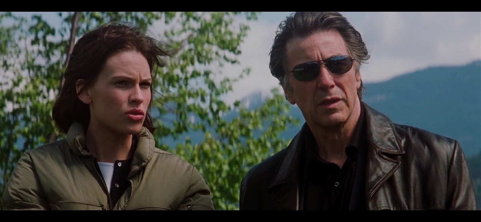 Al Pacino and Hilary Swank in Insomnia