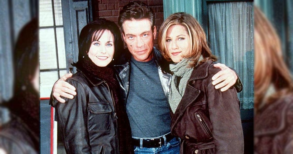 Jean-Claude Van Damme with Courtney Cox and Jennifer Aniston