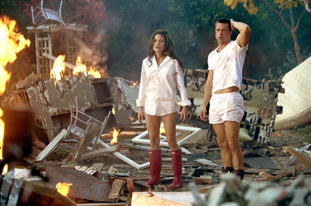 Brad Pitt and Angelina Jolie in Mr. and Mrs. Smith