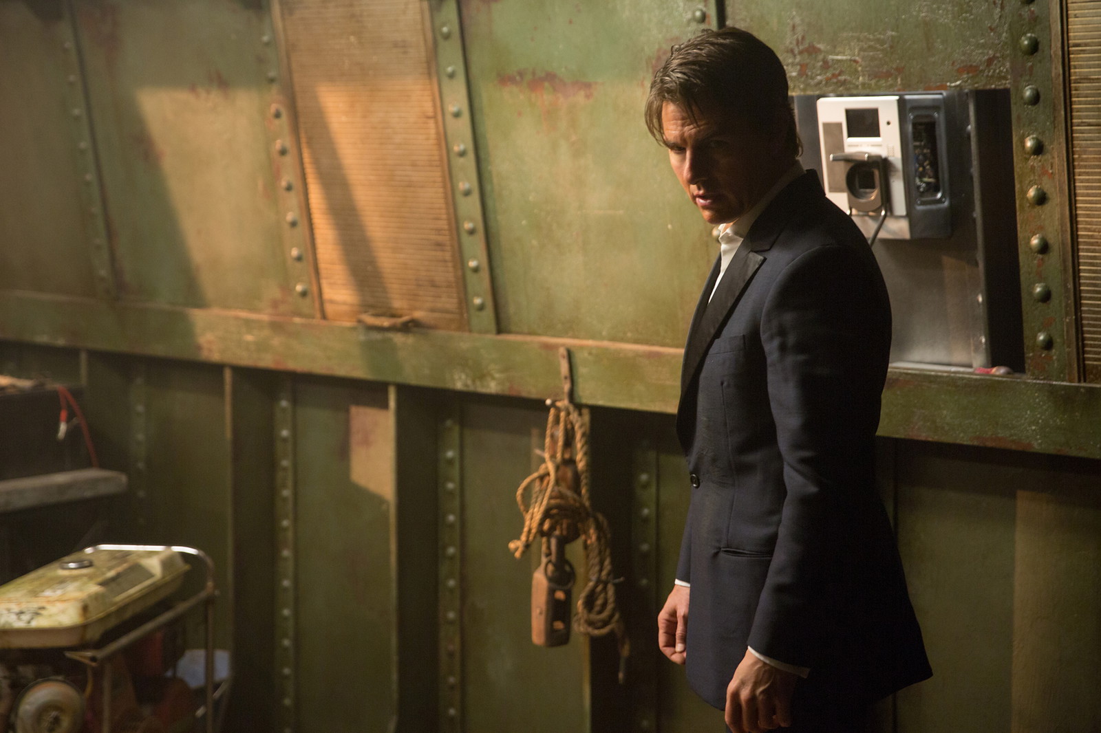 Tom Cruise in Mission: Impossible - Rogue Nation