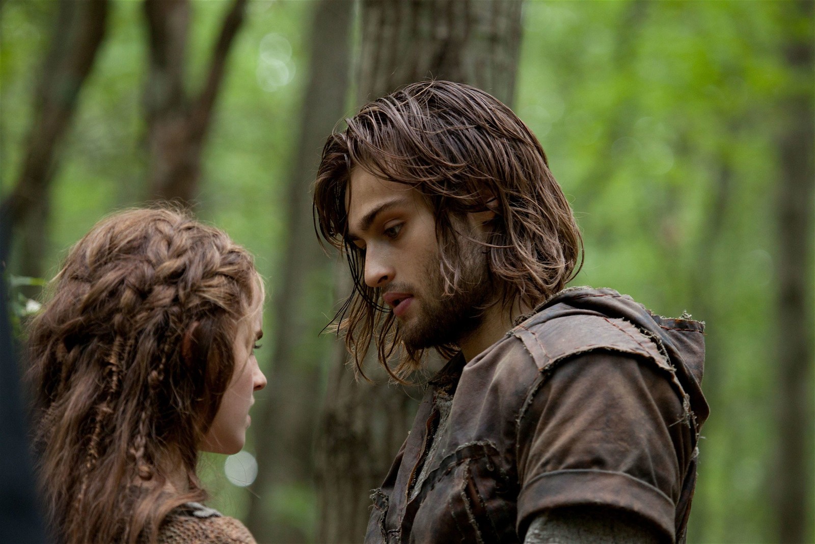 Emma Watson and Douglas Booth in the film Noah