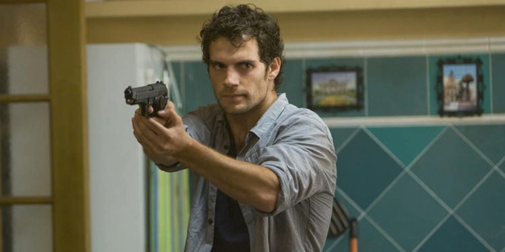 Henry Cavill holding a gun in The Cold Light of Day
