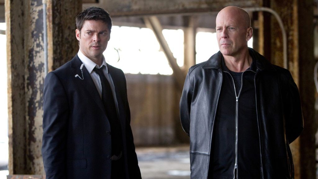 Karl Urban and Bruce Willis in Red