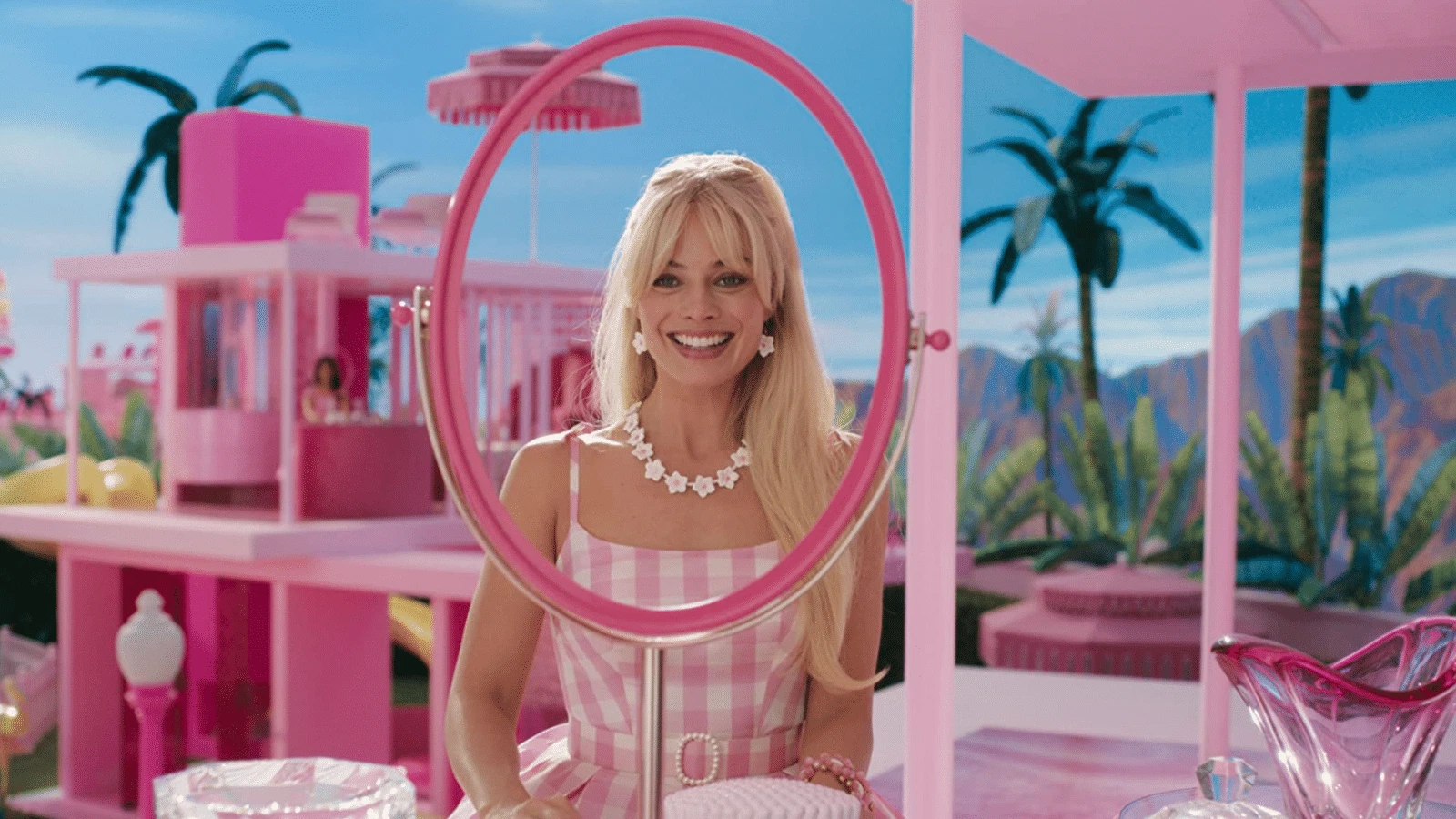 Barbie featuring Margot Robbie