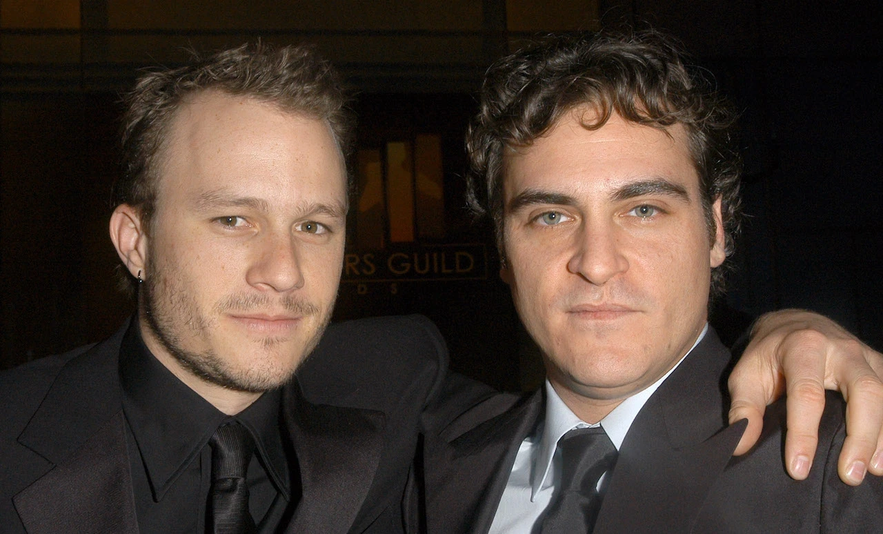Heath Ledger and Joaquin Phoenix 