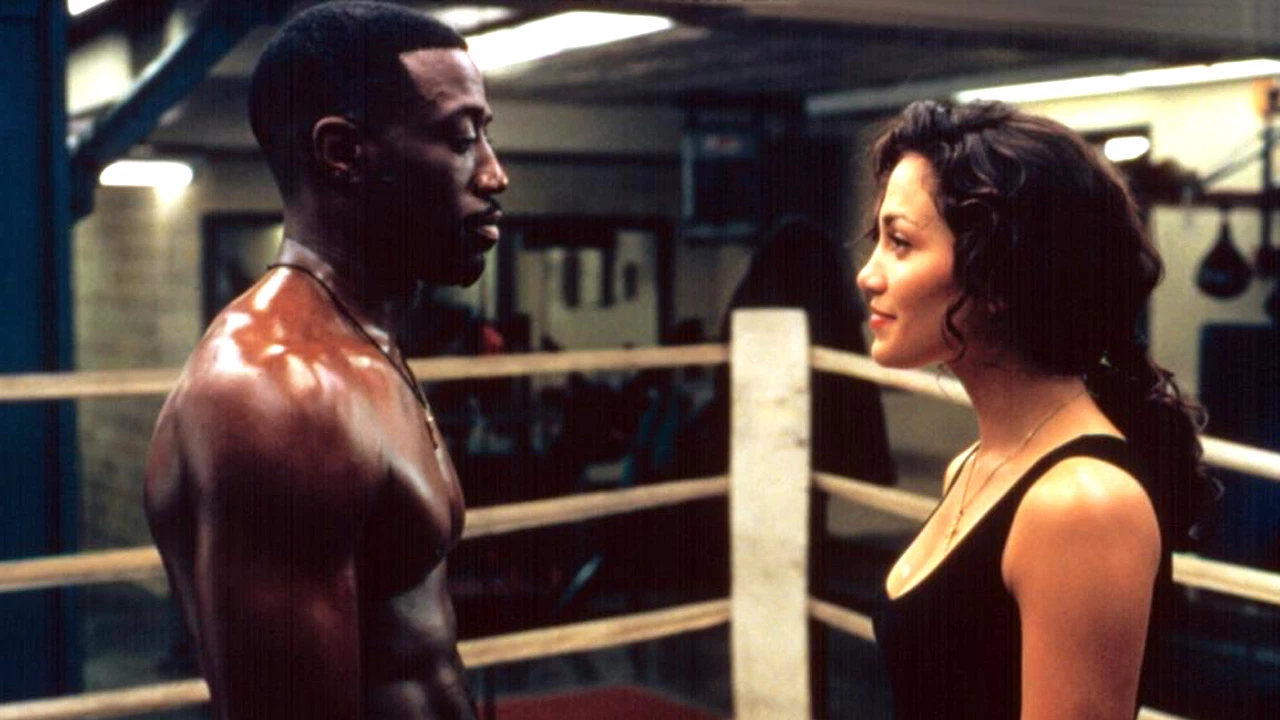 Jennifer Lopez and Wesley Snipes in the 1995 action comedy Money Train