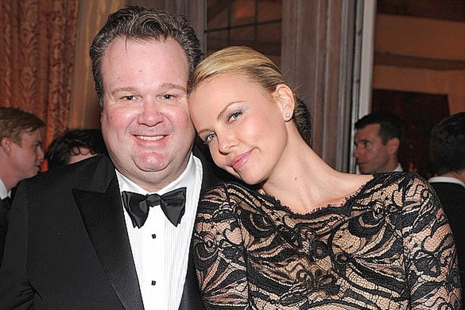 Eric Stonestreet and Charlize Theron 