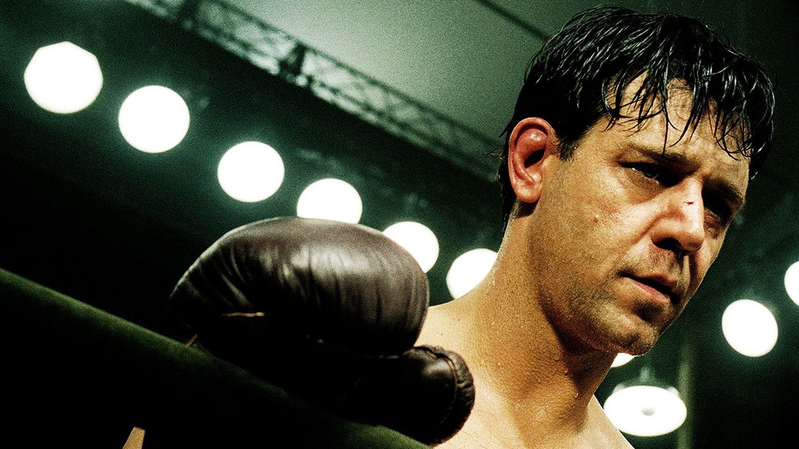 Russell Crowe in Cinderella Man