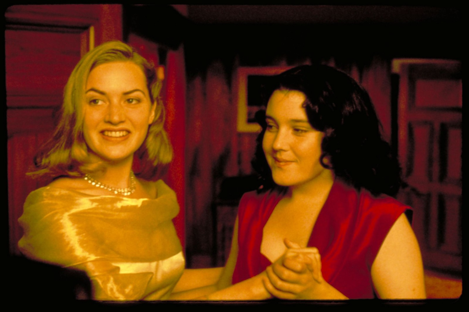 Melanie Lynskey and Kate Winslet in Heavenly Creatures (1994)