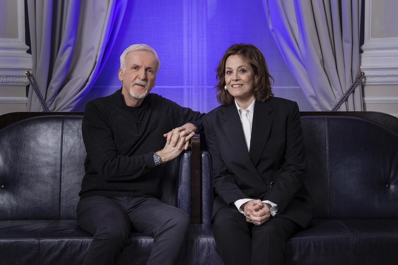 James Cameron and Sigourney Weaver