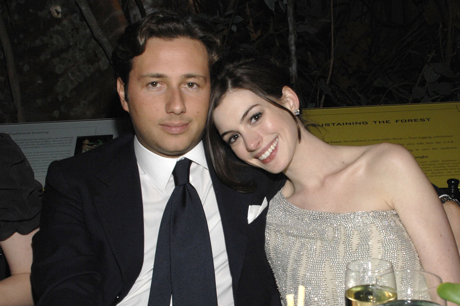 Raffaello Follieri and Anne Hathaway 