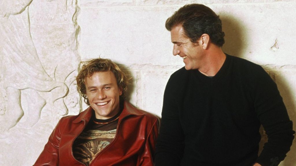 Mel Gibson and Heath Ledger in The Patriot