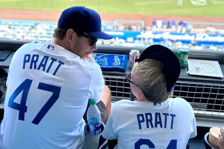 Chris Pratt along with his son