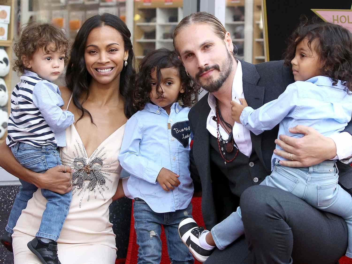 Zoe Saldana and family