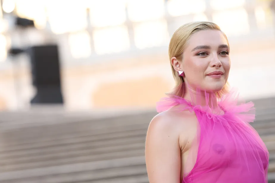 Florence Pugh in Valentino gown