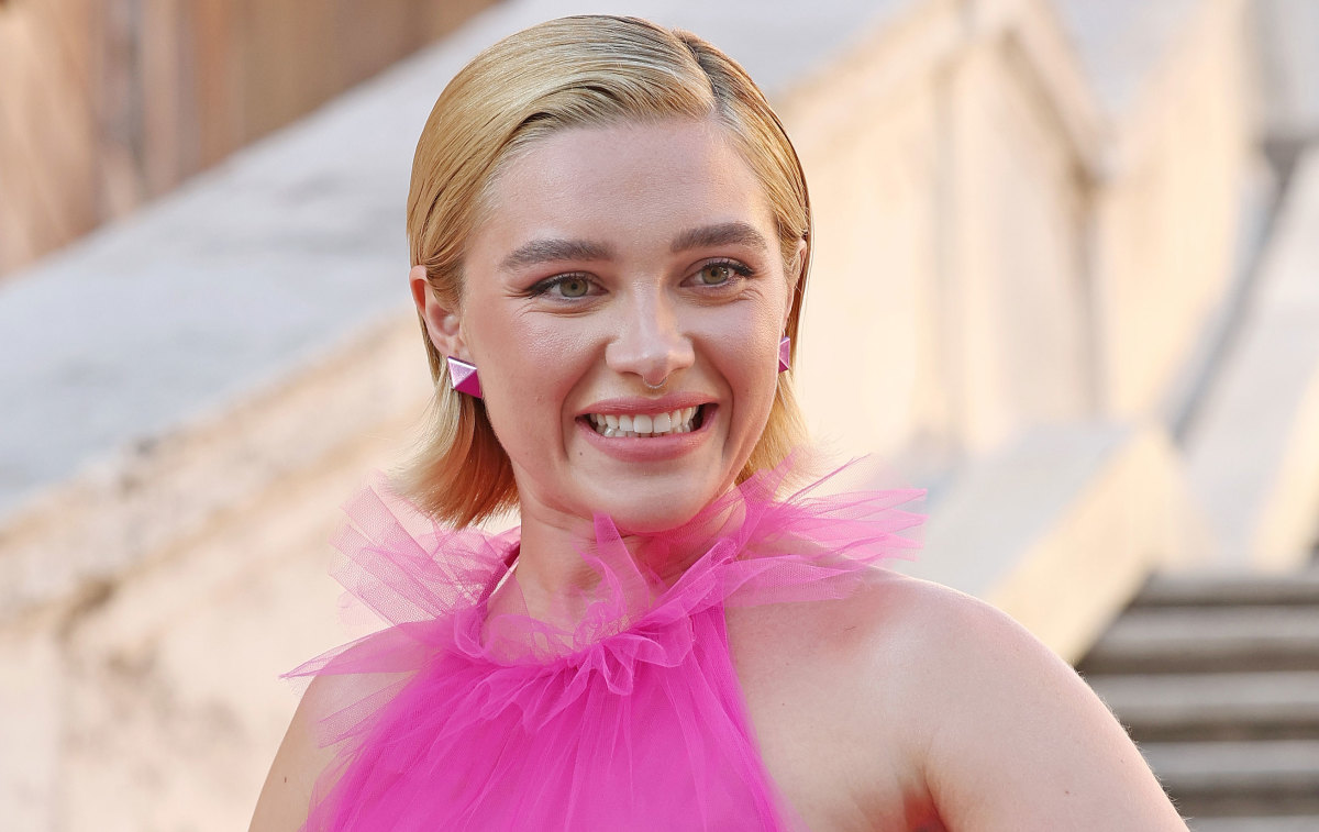 Florence Pugh in Valentino