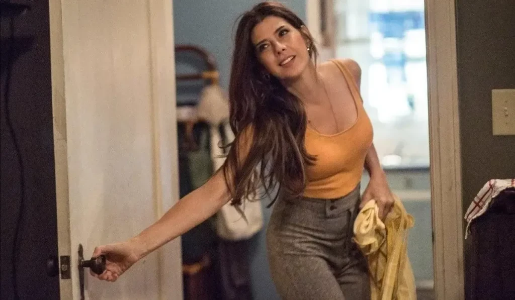 Marisa Tomei, known as Aunt May in the MCU, faced a fork in her career when she had a brief stint on NBC’s A Different World. 
