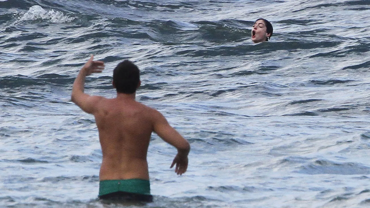 This picture of Anne Hathaway in the ocean went viral