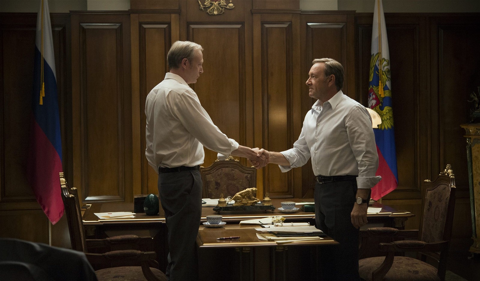 Lars Mikkelsen and Kevin Spacey in House of Cards (2013-2018)