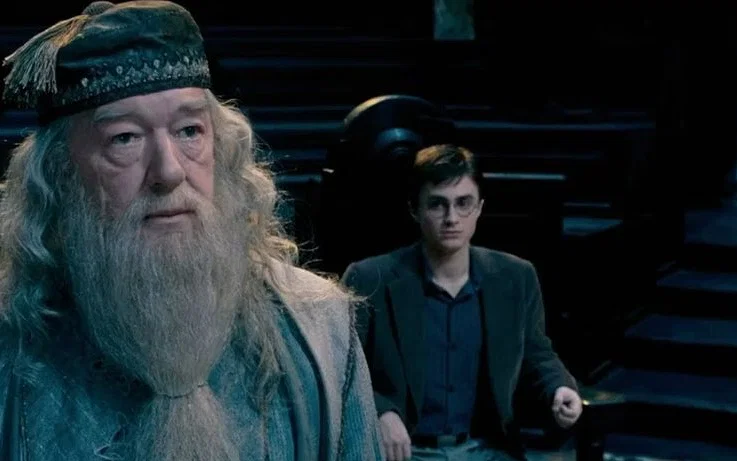 Dumbledore Class Harry Potter: 1 Dumbledore Theory So Shocking It Might Prove He Was ...
