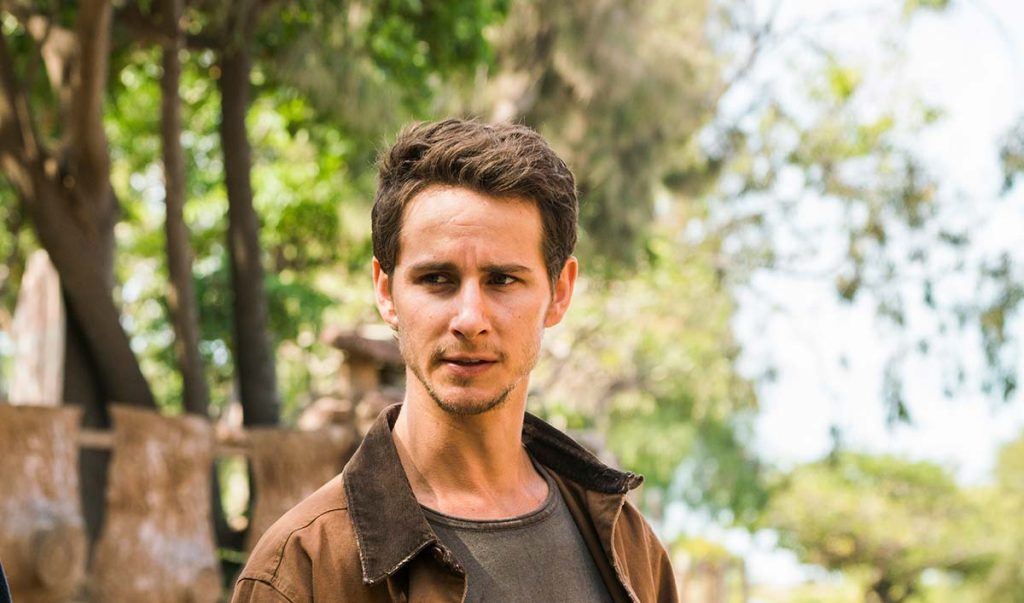 Kelly Blatz from walking Dead