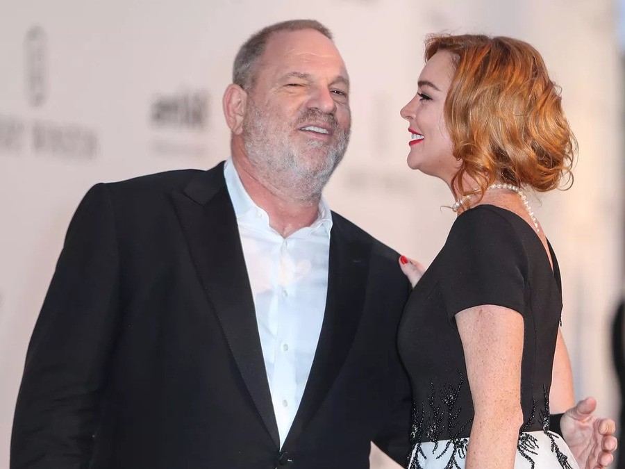 Lindsay Lohan defends Harvey Weinstein