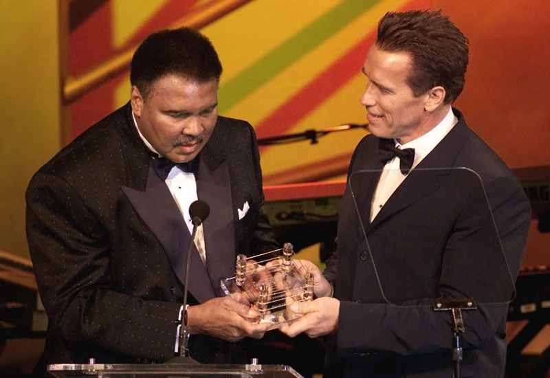 Arnold Schwarzenegger and Muhammad Ali 