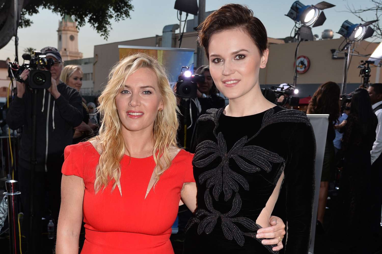 Kate Winslet and Veronica Roth