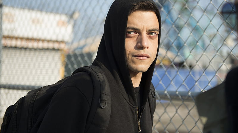 Confirmed: 'Leave the World Behind' Takes Place in the 'Mr. Robot' Extended  Universe