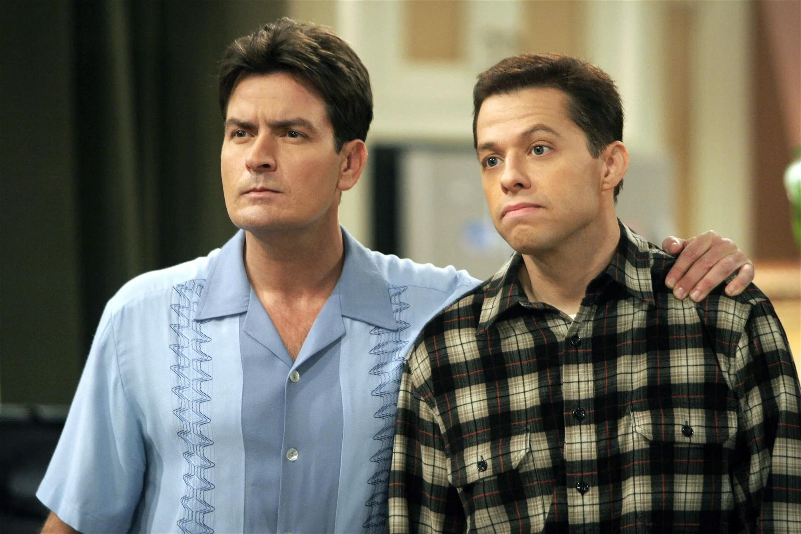 Jon Cryer and Charlie Sheen in Two and a Half Men