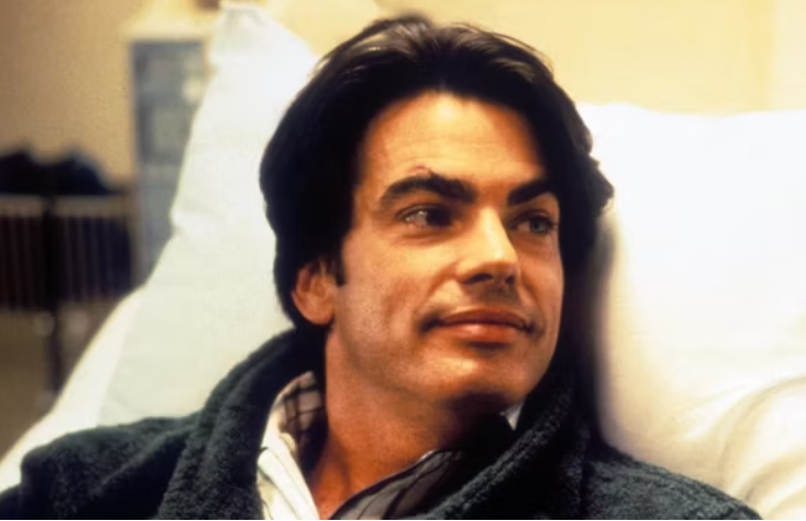 Peter Gallagher in While You Were Sleeping