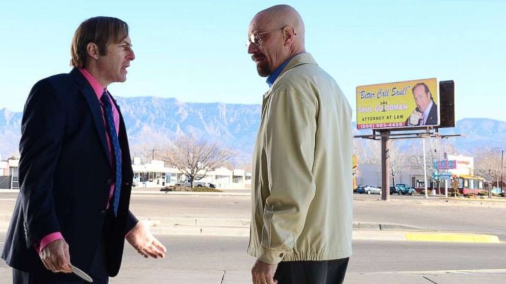 Bob Odenkirk and Bryan Cranston arguing in character in Breaking Bad 