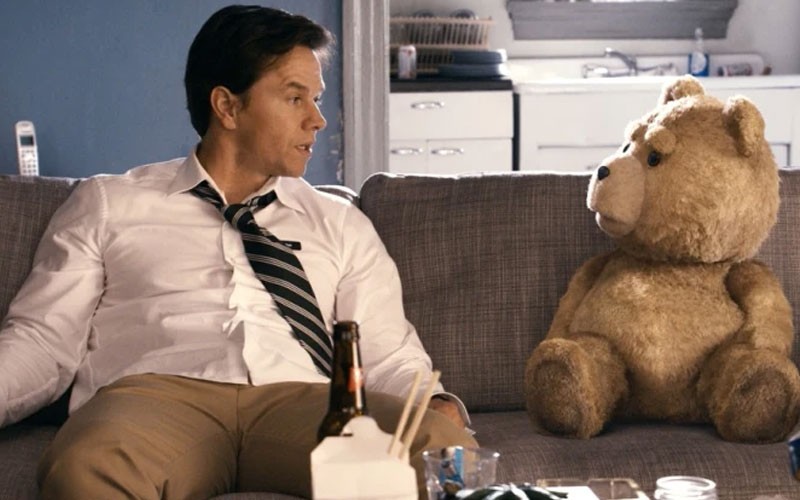 Mark Wahlberg speaking to Seth McFarlane in the movie Ted 