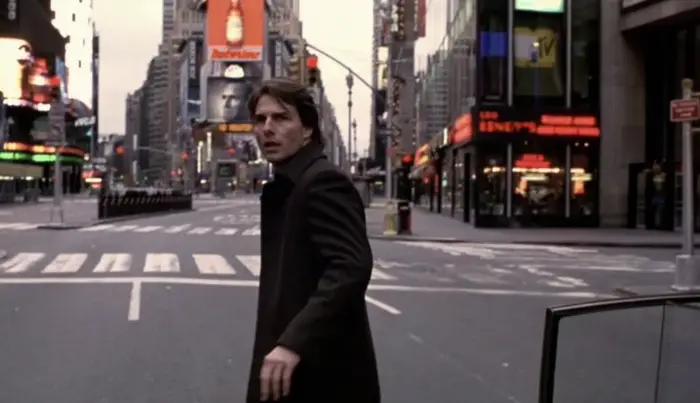 Tom Cruise in Times Square scene in Vanilla Sky