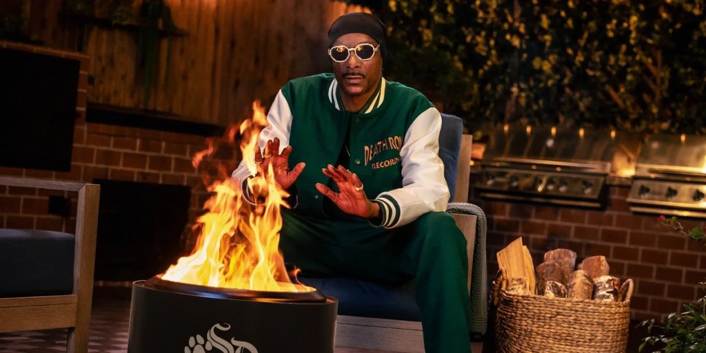 Snoop Dogg in an ad for Solo Stove