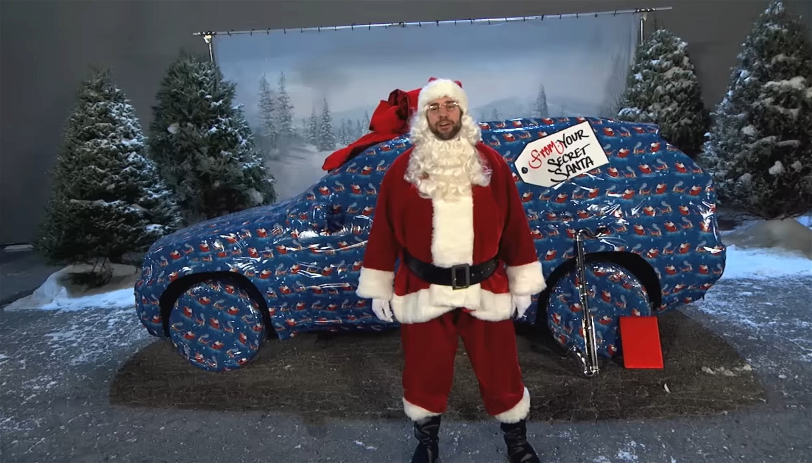 John Krasinski dressed up as Santa Claus to prank Jimmy Kimmel