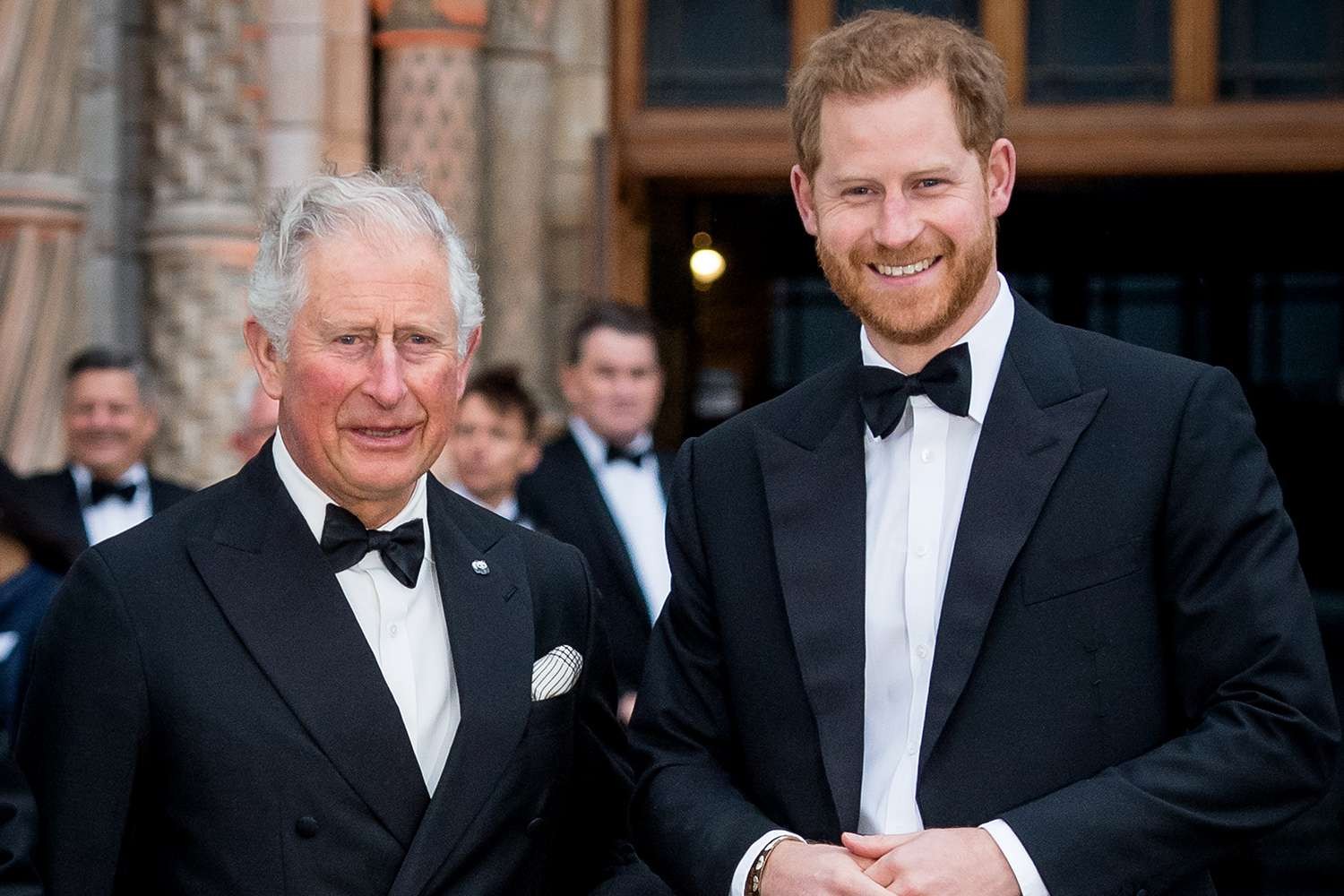 Принц Гарри, семья Меган Маркл и реакция королевы Камиллы на рак короля Чарльза