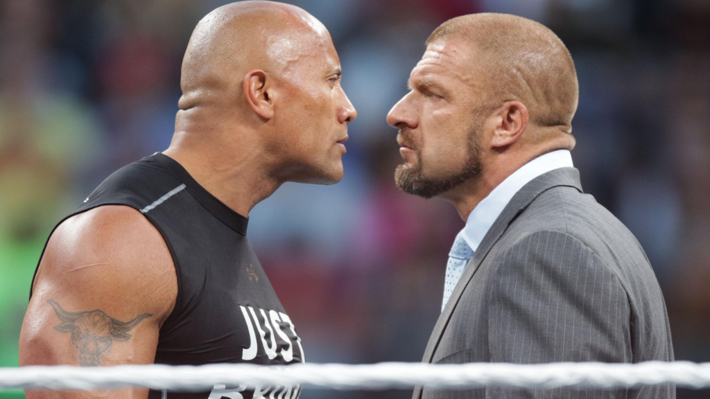 Забудьте о Коди Роудсе, жаркий момент Рока за кулисами с Triple H может стать намеком на большой момент WrestleMania