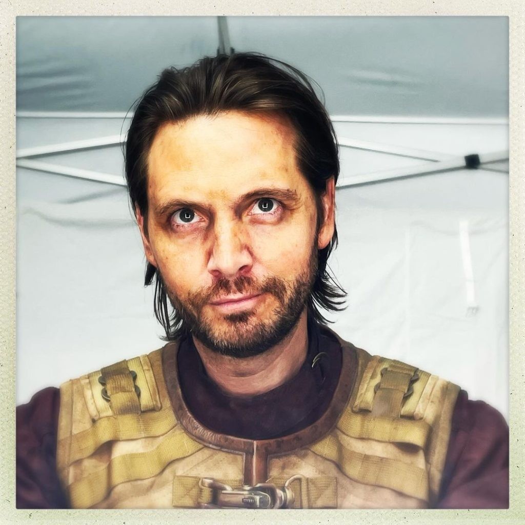 Aaron Stanford shared detailed Pyro photo