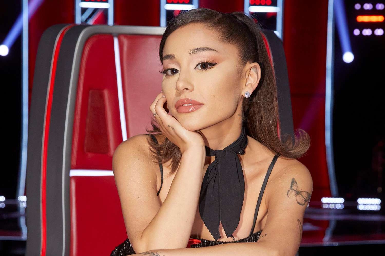 Ariana Grande was one of the judges on season 21 of The Voice!
