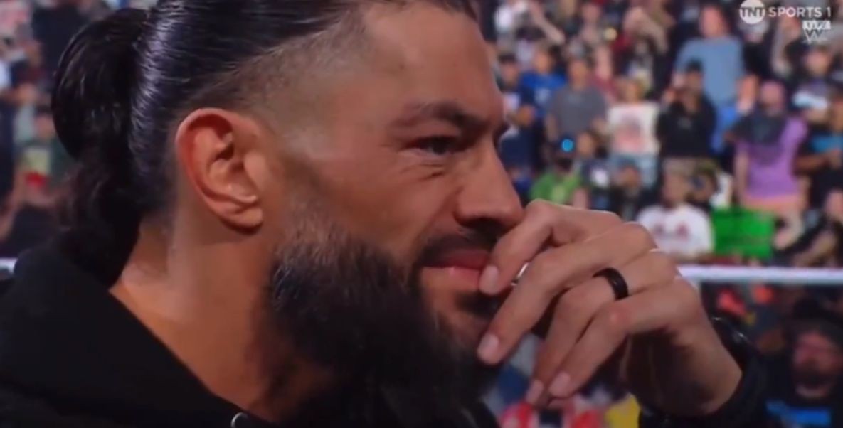 Roman Reigns reacts to Dwayne Johnson's introduction