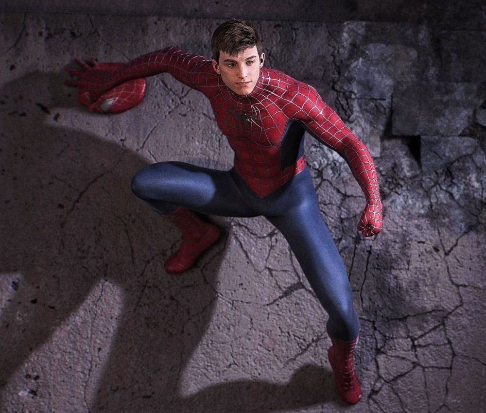 The updated version of Maguire's suit in Marvel's Spider-Man 2 (via @Parker_Luck394 | X)